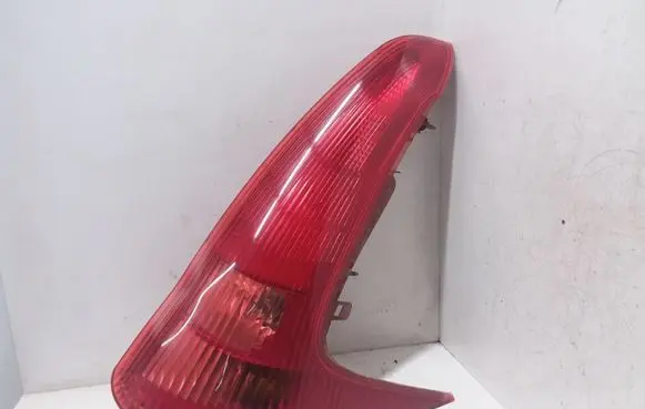 Peugeot 206 Rear/tail lights
