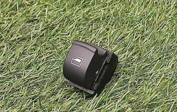 Audi A8 S8 D3 4E Electric window control switch 4E0959855B