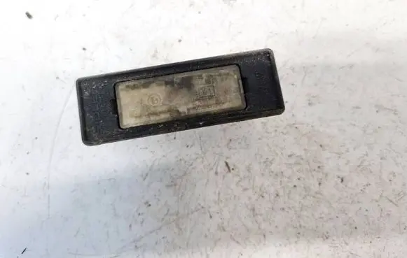 Mercedes-Benz Sprinter W901 W902 W903 W904 Number plate light E122888