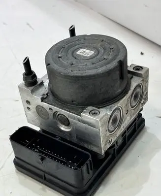 Audi A3 S3 A3 Sportback 8P ABS Pump 5Q0907379AA | 888.115.040