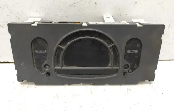 Renault Modus Speedometer (instrument cluster) P8200418021D NS00818934 P8200418021