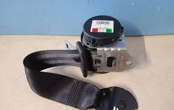 Land Rover Evoque I Rear seatbelt BJ32611B68AD