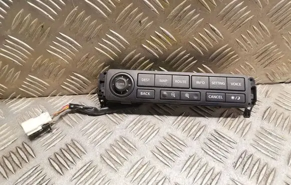 Nissan Murano Z50 Sound control switch 28395CC000