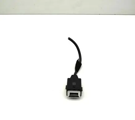 Opel Mokka B USB socket connector 9830788680