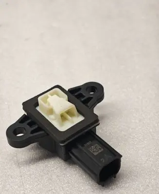 Land Rover Range Rover L405 Airbag deployment crash/impact sensor CK5214C676AA 09222012