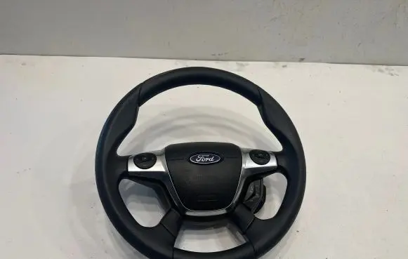 Ford Focus Steering wheel