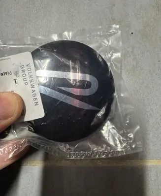 Volkswagen T-Roc Original wheel cap 5H0601171A