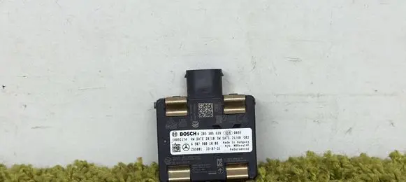 Mercedes-Benz Sprinter W907 W910 Distronic sensor radar A9079001008 9079001008