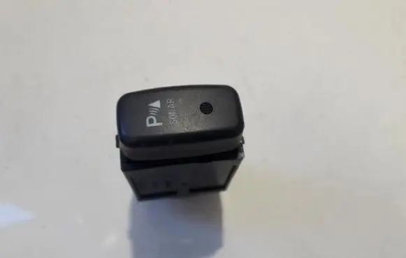 Mitsubishi Lancer X Parking (PDC) sensor switch r23641