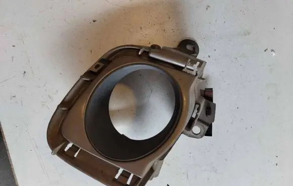 Toyota Prius (XW30) Fog light part A18148147020