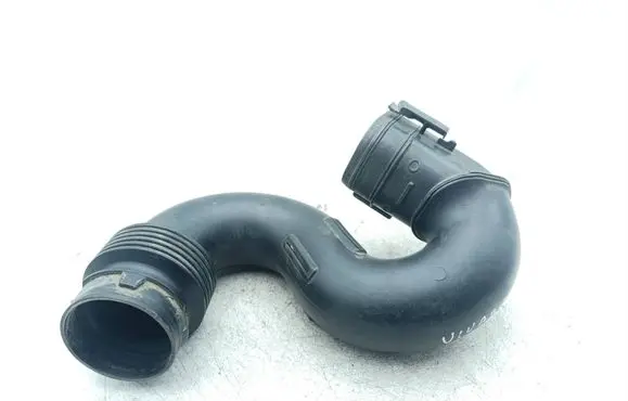 Opel Vivaro Air intake duct part 165555514R 93451665
