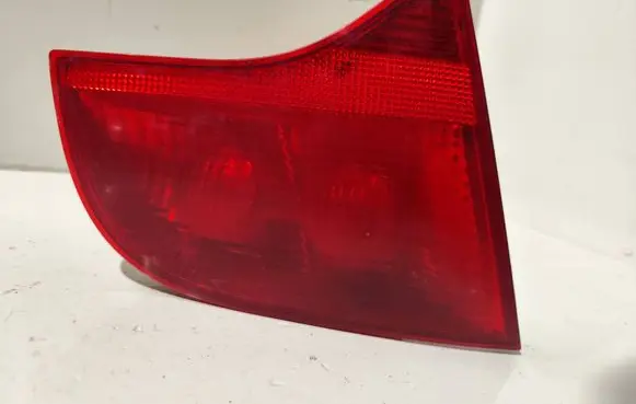 Audi A4 S4 B7 8E 8H Tailgate rear/tail lights 8E9945093 484501 ULO749001