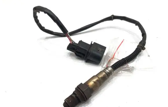 Audi A4 S4 B6 8E 8H Lambda probe sensor 06C906265B