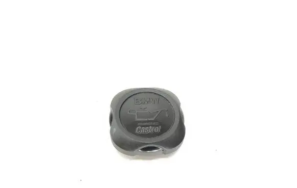 BMW 5 F10 F11 Oil filler cap 7560451