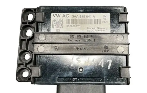 Skoda Superb B6 (3T) Power management control unit 3AA919041A 9000232761