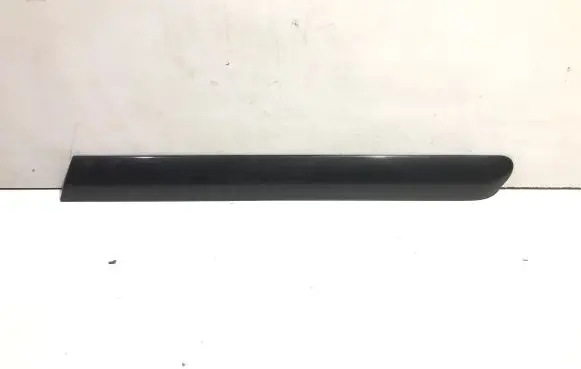 Peugeot 307 CC Rear fender molding trim 963401177
