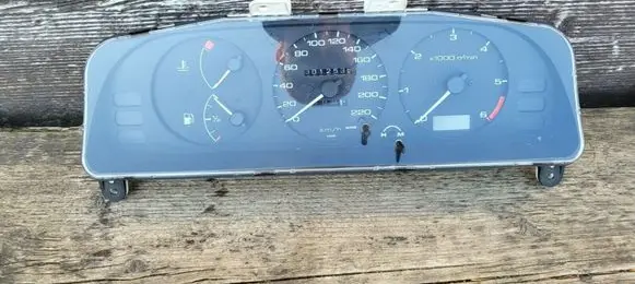 Nissan Primera Speedometer (instrument cluster) 2481087j82