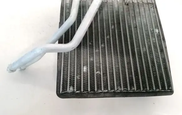 Audi TT Mk1 A/C cooling radiator (condenser)