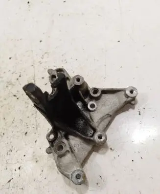 Ford S-MAX Power steering pump mounting bracket 9656392880