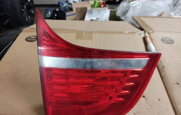 BMW X6 E71 Tailgate rear/tail lights 22421001 71799870018516 7179987