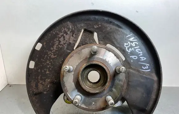 Opel Insignia A Front wheel hub