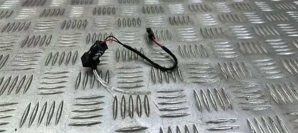 Jaguar F-Pace Rear door interior light X761DSR1R