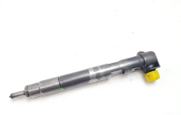 Mercedes-Benz Sprinter W901 W902 W903 W904 Fuel injector A6510700587