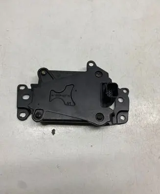Toyota C-HR I Distronic sensor radar A2C74248701
