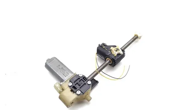 BMW X5 E70 Steering column adjust motor 0390203269
