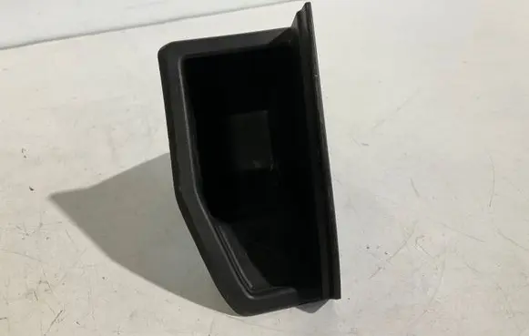Mercedes-Benz E W211 Rear door ashtray A2118460506