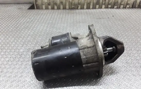 Opel Zafira A Starter motor 0001107405