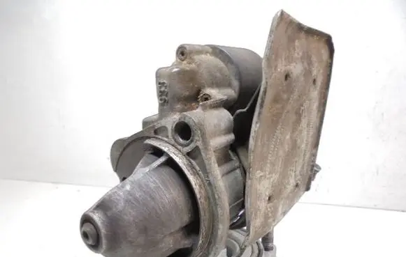 Volkswagen PASSAT B5 Starter motor 06B911023