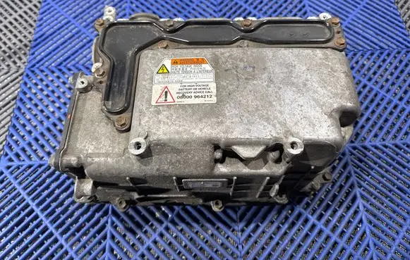 Toyota Prius+ (ZVW40) Voltage converter inverter G920047140 B09J300057
