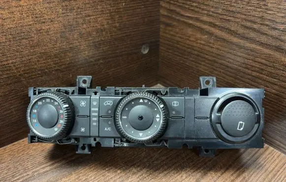 Mercedes-Benz Sprinter W906 Climate control unit 9068301785 9068301785KZ