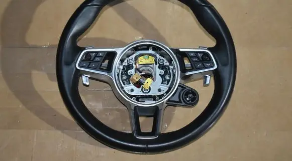 Porsche Cayenne (9Y0 9Y3) Steering wheel 