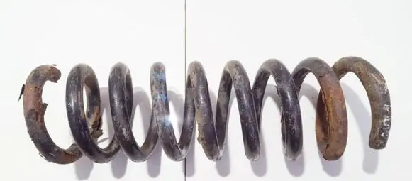Mercedes-Benz E W210 Rear coil spring