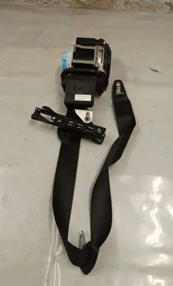 Mercedes-Benz GLE W167 Front seatbelt A1678601502