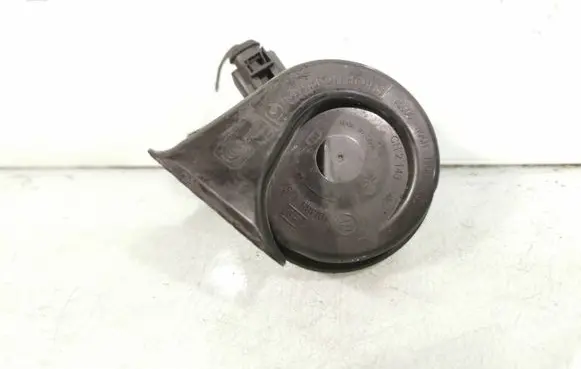 Volkswagen Golf VI Horn signal