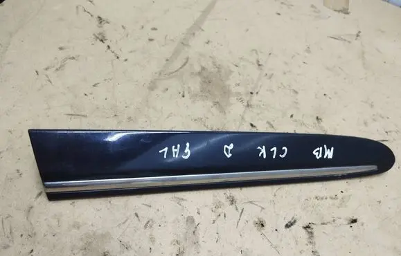 Mercedes-Benz CLK A209 C209 Rear fender molding trim A2096902662