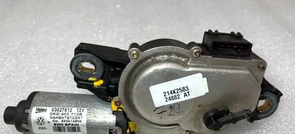 Volkswagen Caddy Rear window wiper motor 2K0955712B