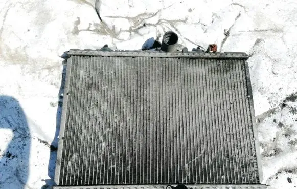 Coolant radiator