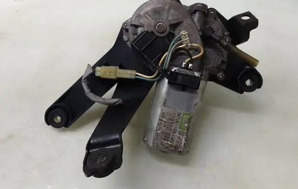 Honda Civic Rear window wiper motor 