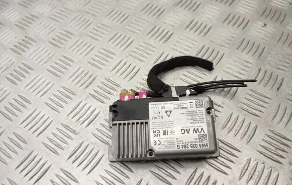 Volkswagen T-Roc Bluetooth control unit module 5WA035284G 5WA035284B