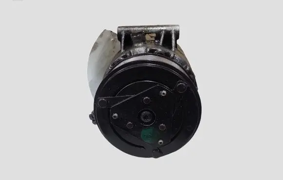 Renault Espace IV Air conditioning (A/C) compressor (pump) 8200436108 01140136 08186190429B