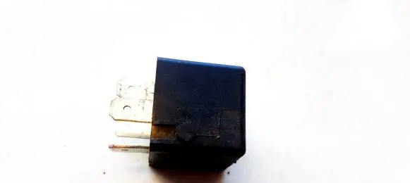 Mercedes-Benz S W220 Other relay A0025421319