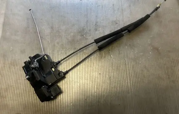Front door lock