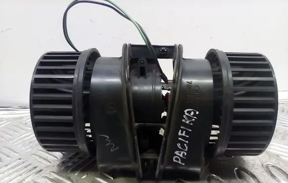 Chrysler Pacifica Heater fan/blower 790836L
