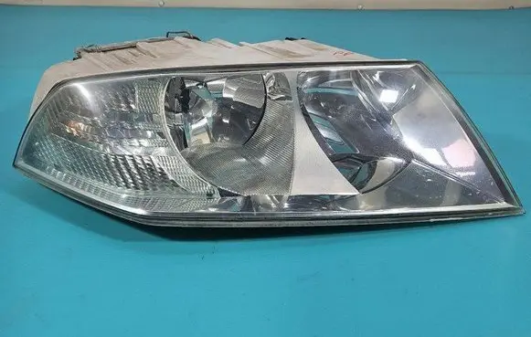 Skoda Octavia Mk2 (1Z) Headlight/headlamp IMPRK1443926