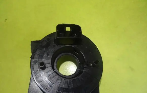 Volkswagen Polo IV 9N3 Airbag slip ring squib (SRS ring) 283.396 283722 283712