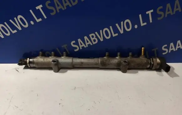 Volvo V70 Fuel main line pipe 445215023 30777554